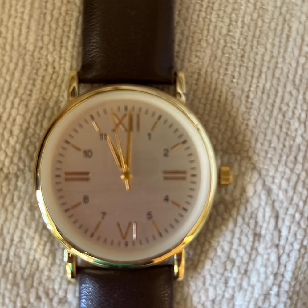 Watch - Picture 3 of 4